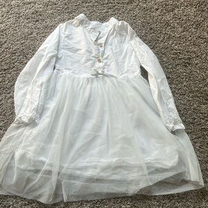 Beautiful white dress toddler girls size 130 fits more like a toddler 5